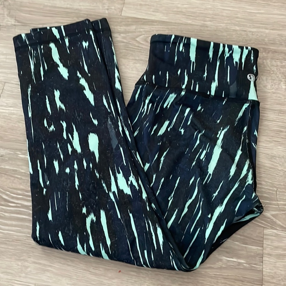 Lululemon Capri